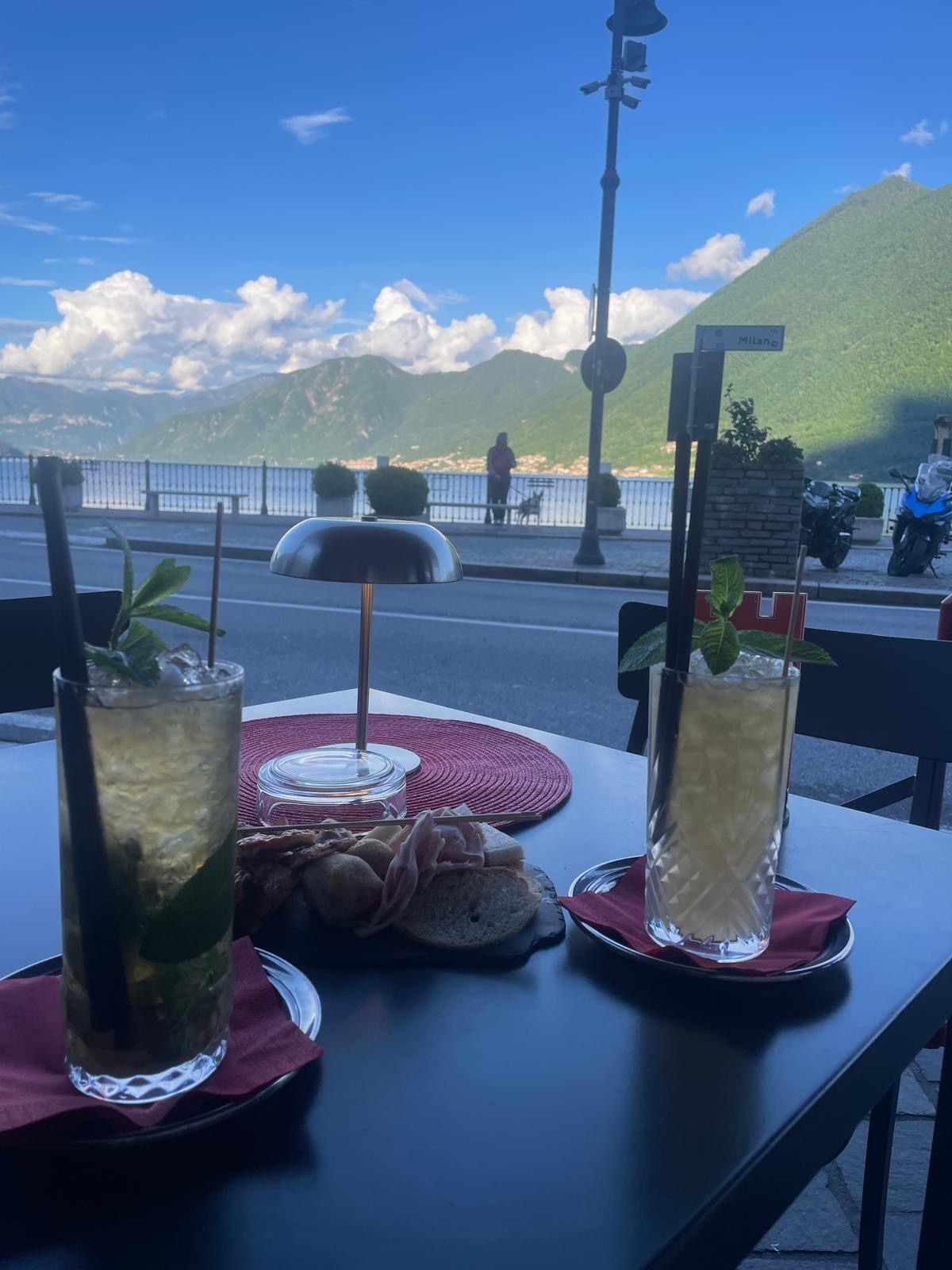 Lekker drankje in Argegno